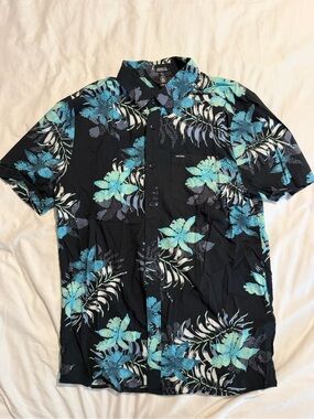 Volcom Black Short Sleeve Tropical Button-Down Shirt with Teal Floral Print